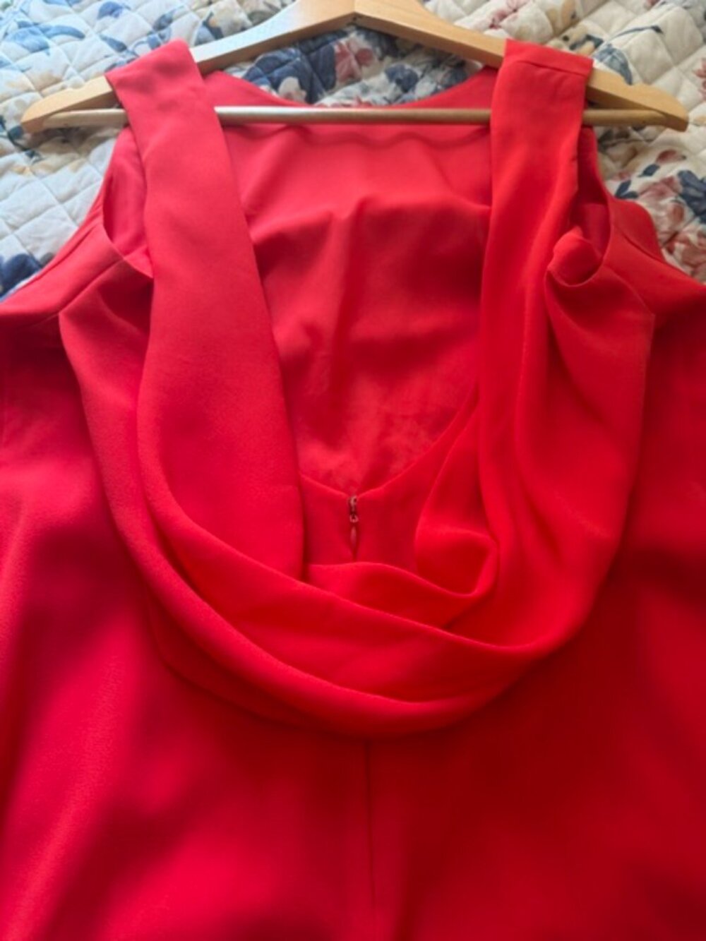 BCBG MAXAZRIA Drape Back Bright Poppy Red Dress- size 8- worn once - Picture 6 of 10